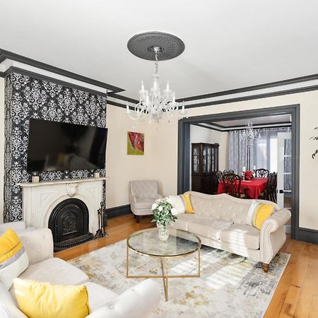 Centennial 6-Bedroom Waterfront Palace Sleeps 14 Montreal Exterior foto
