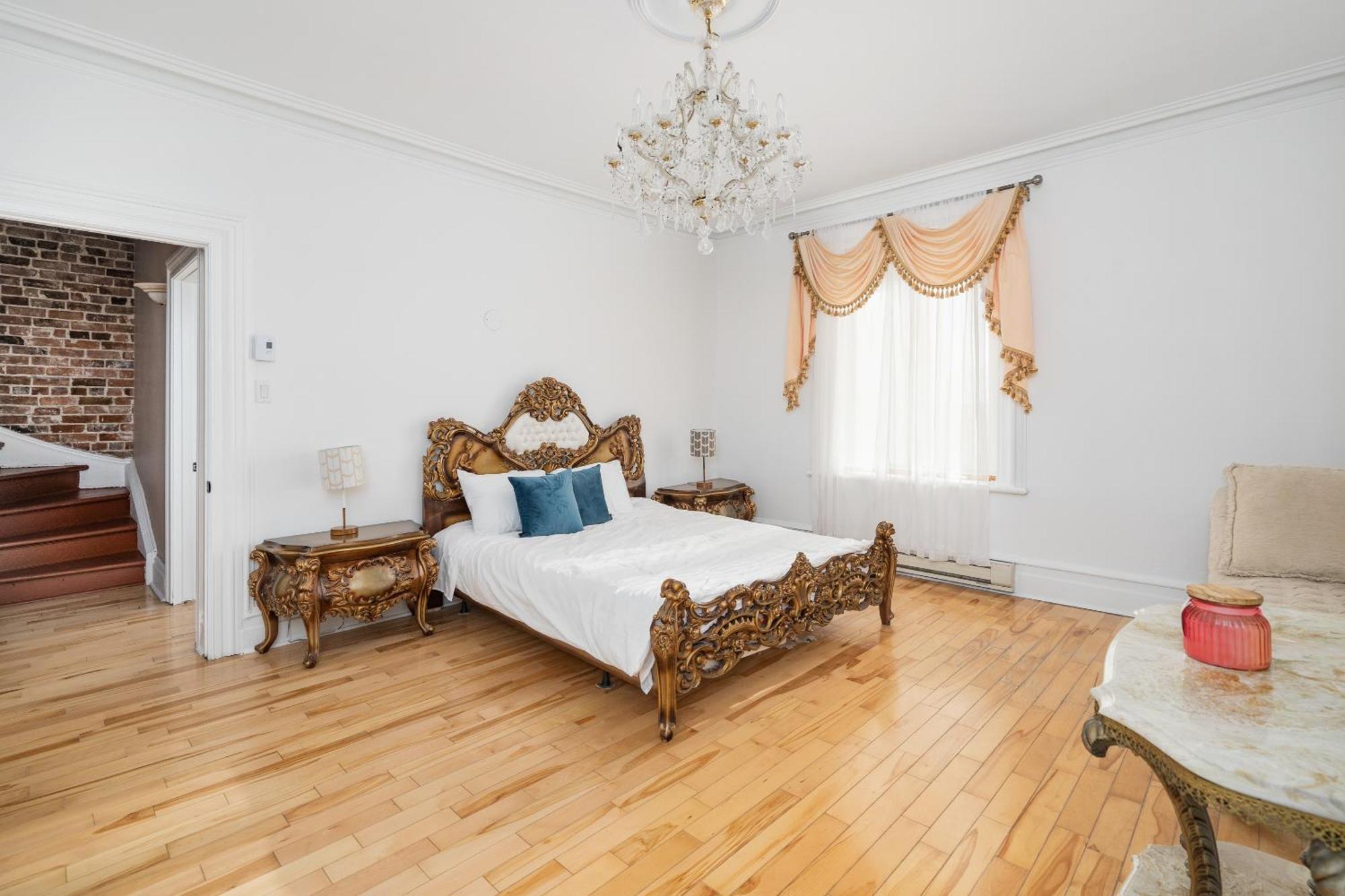 Centennial 6-Bedroom Waterfront Palace Sleeps 14 Montreal Exterior foto